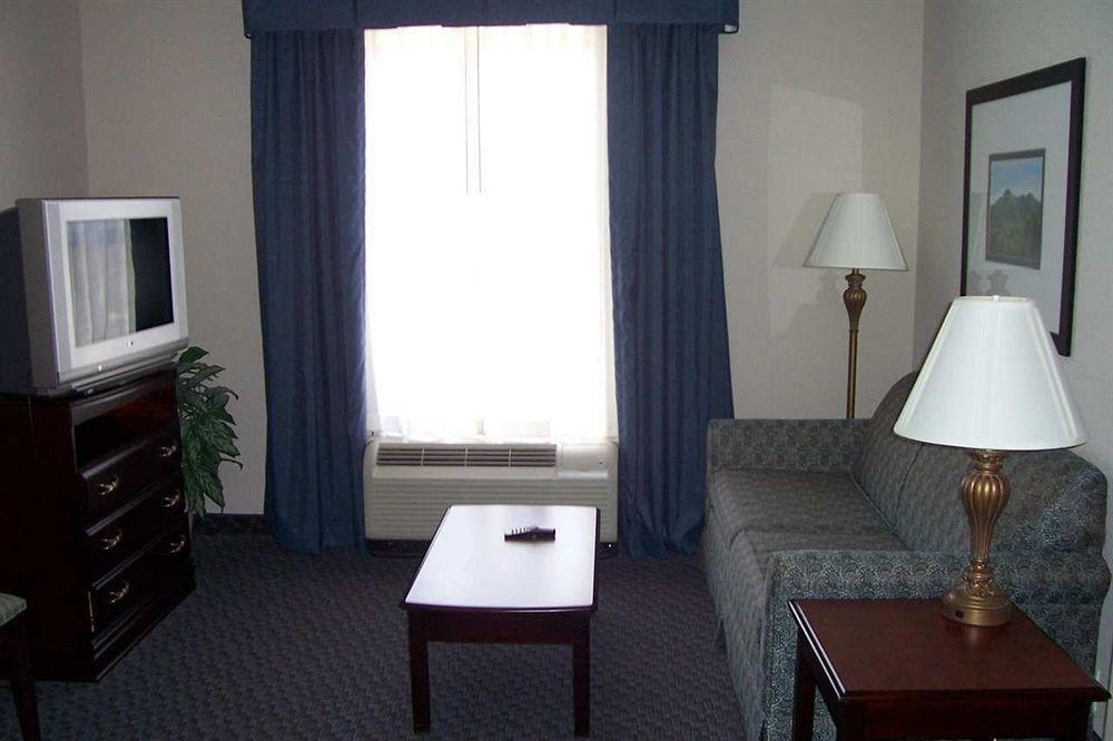 Hampton Inn Mount Airy Pokój zdjęcie